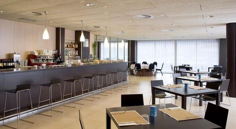 Hotel Azz Pamplona Norte Berriozar