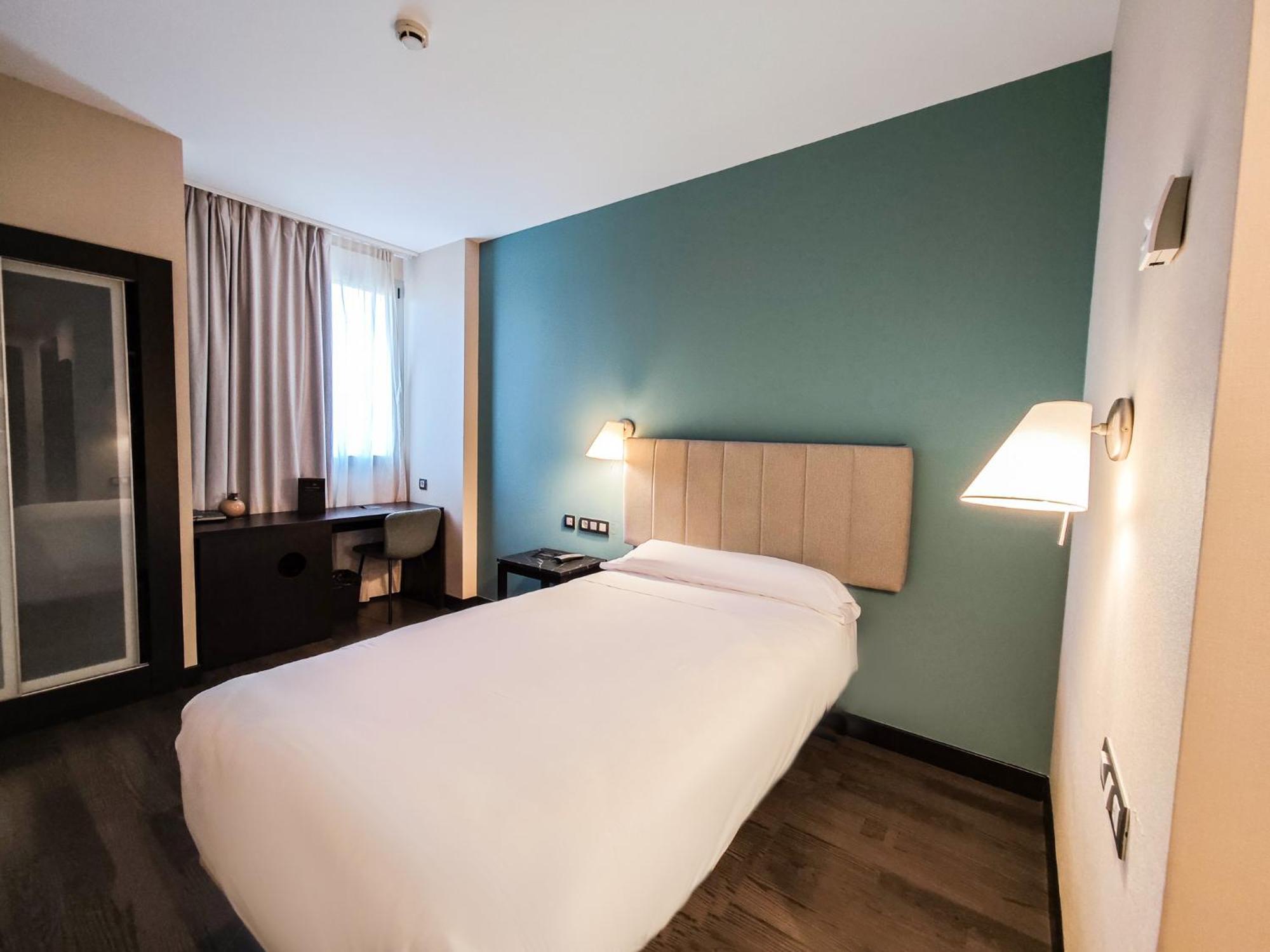 Azz Pamplona Norte Hotel Berriozar